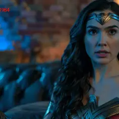 Jak włączyć napisy do Wonder Woman 1984? Praktyczny poradnik 