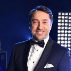 Skąd pochodzi Marcin Miller? Odkryj jego niezwykłe korzenie w Prostkach